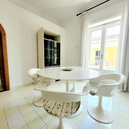 Casa Gabriella Apartment *